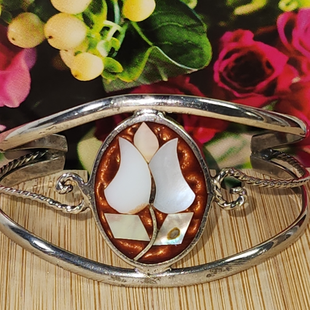 #2564, VTG ALPACA MEXICO STERLING SILVER, MOTHER OF PEARLS CUFF  6.5"IN 